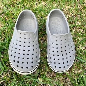 Natives “Miles” Slip-On - Size C9